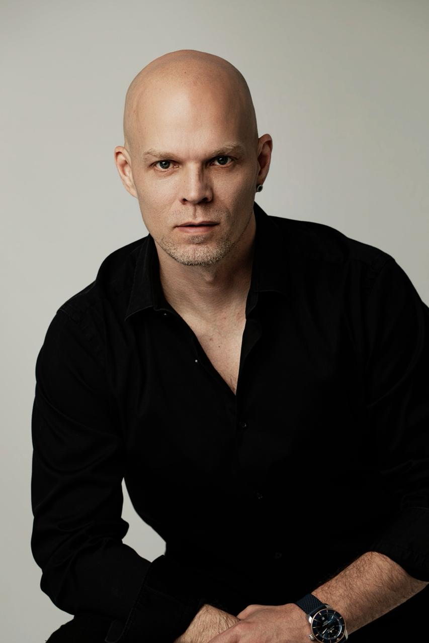 Сергей Артемьев